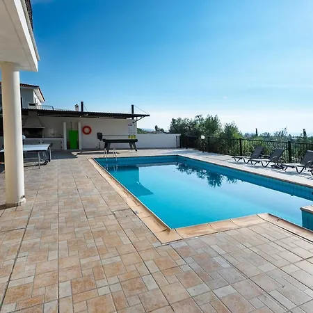 Aphrodite * Coral Bay