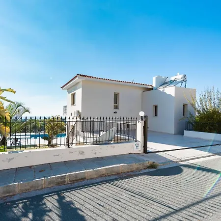Aphrodite Villa Coral Bay